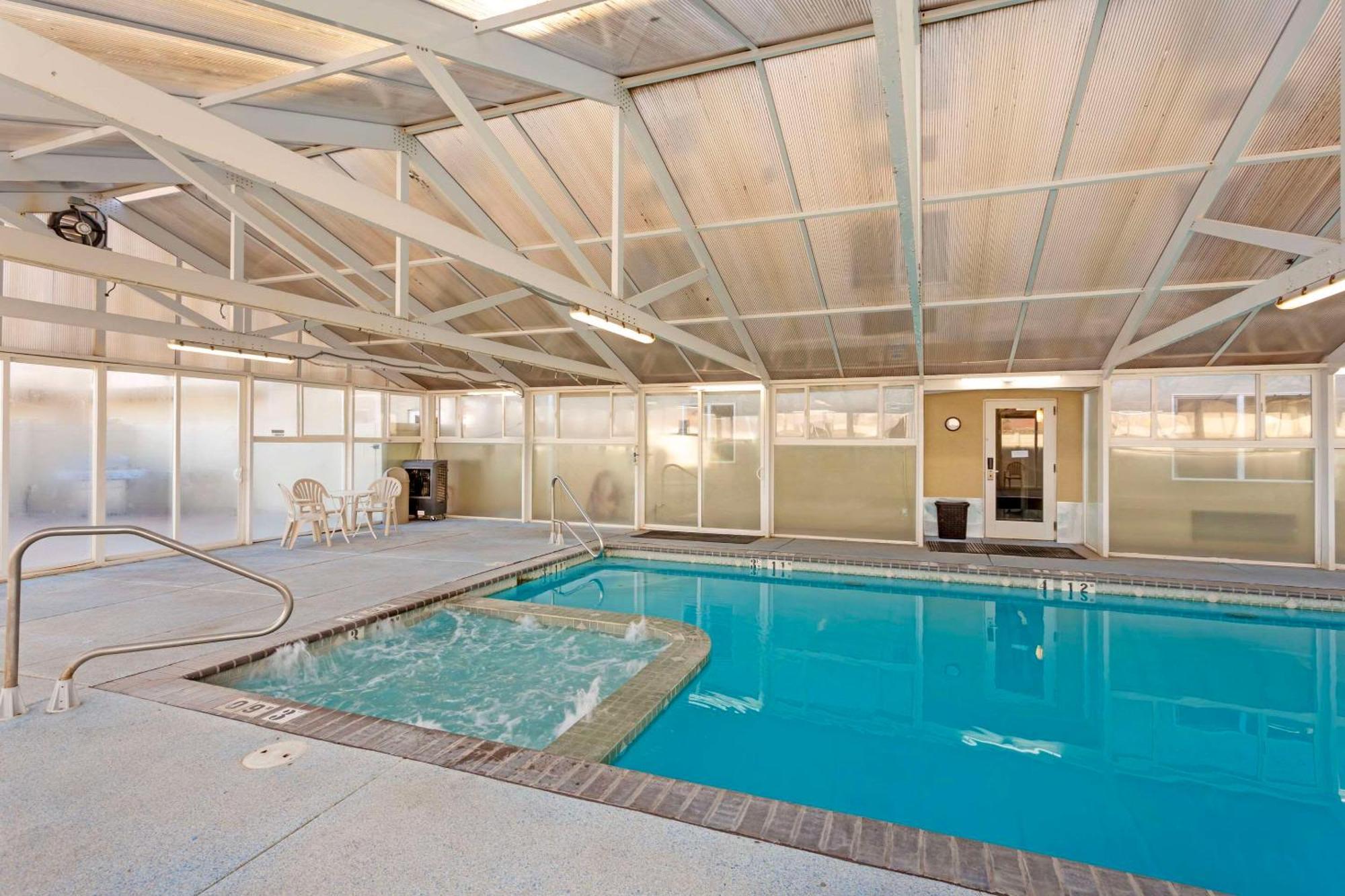 Comfort Inn Richfield I-70 Екстериор снимка